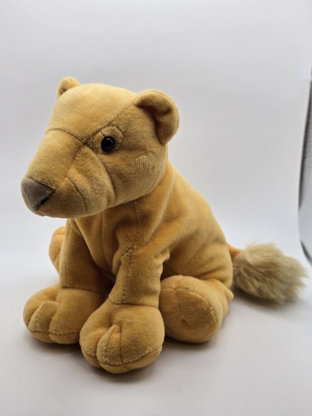 Manhattan Toy Feldikins Leland Lion Yellow Soft Velour Plush 2009 Retired Rare